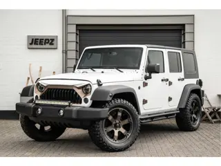 Jeep Wrangler Unlimited 3.6 Sahara - Fuel velgen 20 inch