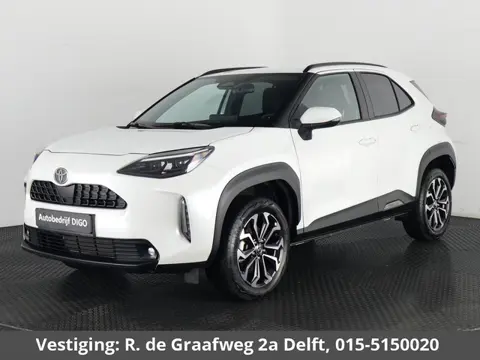 Toyota Yaris Cross 1.5 Hybrid 115 Dynamic | Stoel & Stuur verwarming | Draadloze telefoonlader | Ada
