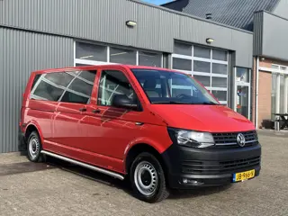 Volkswagen Transporter Kombi 2.0 TDI L2H1 150pk Btw en Bpm vrij!! Airco Cruise control Parkeersensor
