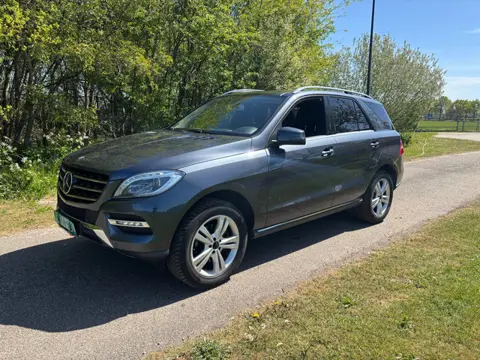 Mercedes-Benz M-klasse 350 BlueTEC Grijs kenteken ex btw Luxe