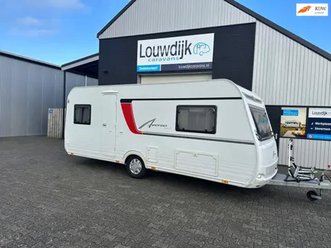 BURSTNER Averso 540 TL ’19 (Mover, Enkele Bedden)