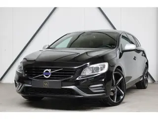Volvo V60 2.0 T5 R-Design l 245 PK l Harman Kardon l Xenon