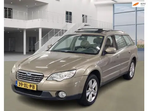 Subaru Outback 2.5i Luxury 4WD 4X4 PANO NAVI LEDER CRUISE 3 X SLEUTELS