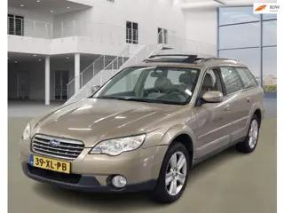 Subaru Outback 2.5i Luxury 4WD 4X4 PANO NAVI LEDER CRUISE 3 X SLEUTELS