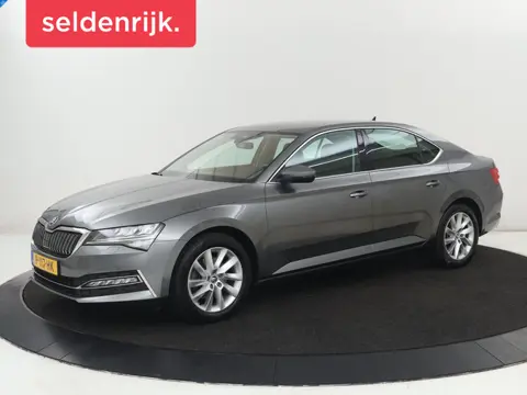 Skoda Superb 1.4 TSI iV Business Edition Plus | SOH 90,1% |  Trekhaak | Stoelverwarming | Adaptive c
