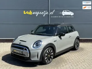 Mini Mini Electric Collection *carplay *leder *stoelv. *17"