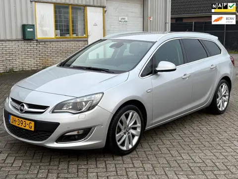Opel Astra Sports Tourer 1.4 TURBO 120 PK 6 BAK Bj 2016 Sport 1e Eig Weinig Km,s 93.981 Ecc Leder Na