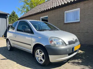 Toyota Yaris 1.0-16V VVT-i YORIN 2002 APK Nieuw!
