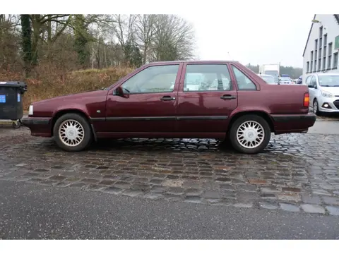 Volvo 850 2.5-20V GLT 4 drs apk 30-10-2026 div exstra,s bijtellingens vriendelijk
