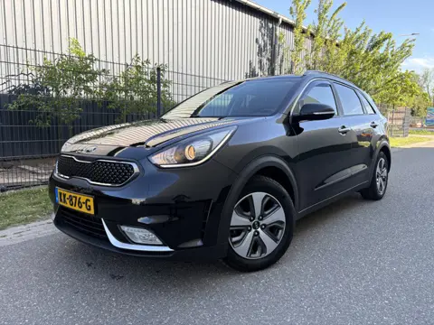 Kia Niro 1.6 GDi Hybrid First Edition / AUTOMAAT / NAVI / 151dkm! NAP!