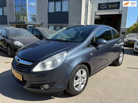 Opel Corsa 1.2-16V Essentia Airco Elektr Ramen Radio