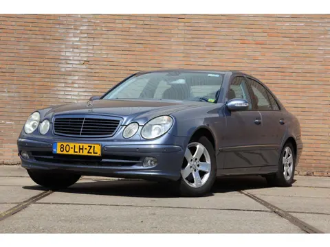 Mercedes-Benz E-klasse 240 Avantgarde |AUT|Xenon|