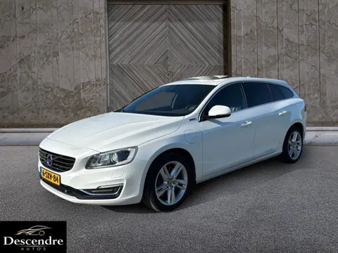 Volvo V60 2.4 D6 AWD Plug-In Hybrid Summum (bj 2013)