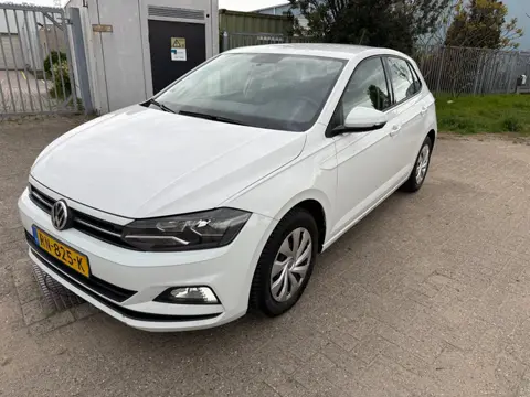 Volkswagen Polo 1.0 MPI Bj2018| 124.175km NAP | Navi| Cruise