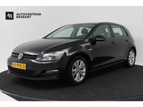 Volkswagen Golf 1.0 TSI Comfortline (PARKEERSENSOREN, CRUISE CONTROL, NAVIGATIE, CARPLAY)