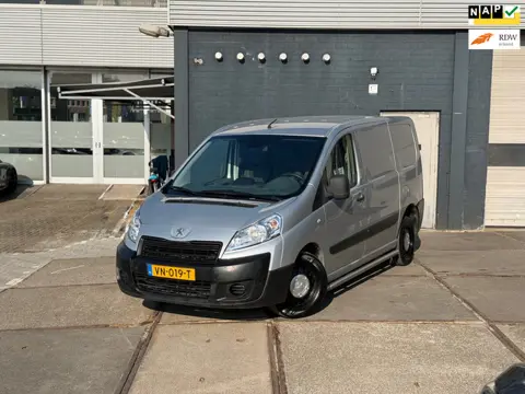 Peugeot Expert 227 1.6 HDI L1H1 Navteq 3-persoons Airco Nieuwe APK
