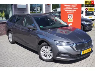Skoda Octavia Combi 1.0 e-TSI Ambition / Trekhaak / Carplay / Virtual dash