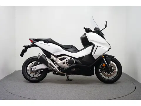 Honda NSS 750 FORZA (bj 2023, automaat)