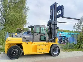 Hyundai 160 D-9 heftruck forklift stapler 16 ton CE