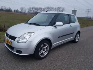 Suzuki Swift 1.3 GLS