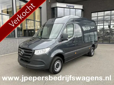 Mercedes-Benz Sprinter 317 CDI L2 H2 MBUX / Camera / Carplay navigatie / Cruise control / Airco