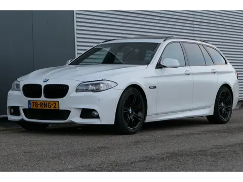 BMW 5-serie Touring 523i High Exe M-sport Panodak NAP 6 cilinder Sportstoelen Leder