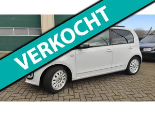 Volkswagen Up! 1.0 White up, cruise panodak, lederen bekleding 1e eigenaar Nieuwe APK
