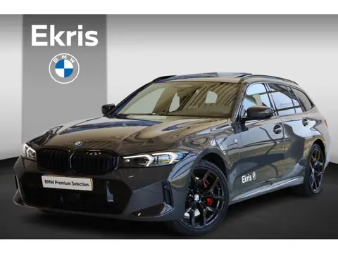 BMW 3 Serie Touring 330e M Sport Pro | Panoramadak | Elektr. Stoelen | Driving Ass. Professional | T