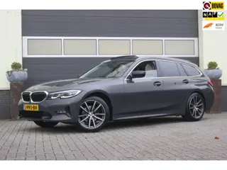 BMW 3-serie Touring 318i High Executive Edition| Schuifdak | H/K | Leer