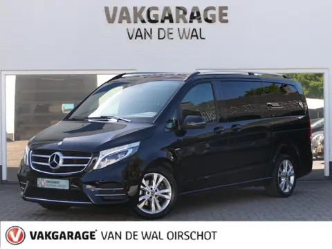 Mercedes-Benz V-klasse 250d Lang Avantgarde Edition | AMG | Panoramadak | 360°-camera | Standkachel 