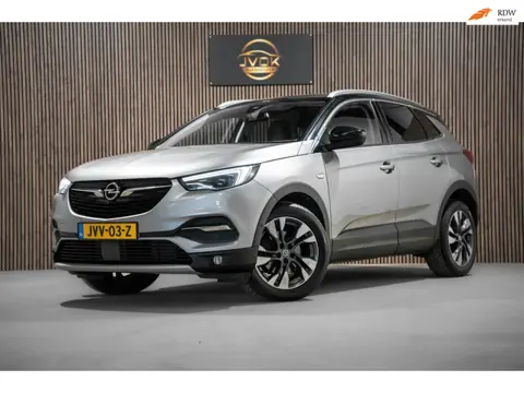 Opel GRANDLAND X 1.6 Turbo Innovation 180PK AUT LED NAVI CARPLAY