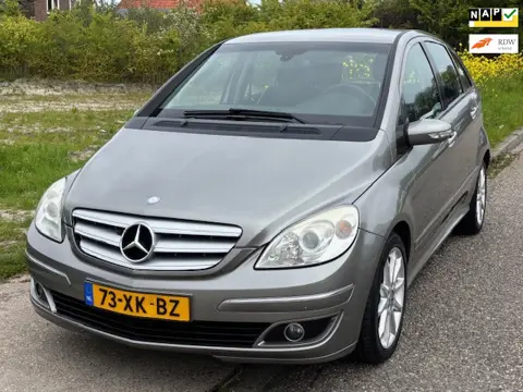 Mercedes-Benz B-klasse 170 5-Drs Airco Electric pakket Audio/CD LMV 17"Leder/Stof ABS TCS ESP EBD Tr