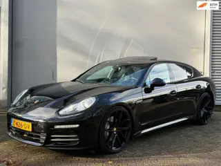 Porsche Panamera 4S 3.0 V6 TwinTurbo 420pk l ACC l Schuifdak l 22" Velgen l Alcantara Hemel l Volled