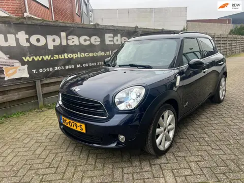 Mini Mini Countryman 2.0 Cooper D ALL4 AUTOMAAT VOL LEER PANORAMADAK