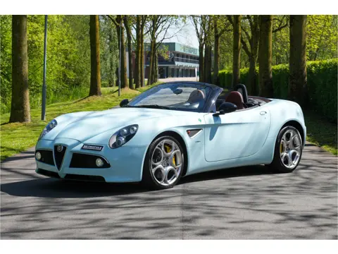 Alfa Romeo 8C Spider M1153 (bj 2009, automaat)