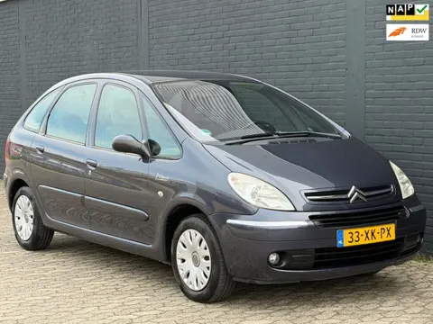 Citroen Xsara Picasso 1.6i-16V Prestige CRUISE CLIMA PDC TREKHAAK NAP NIEUW APK