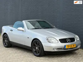 Mercedes-Benz SLK-klasse 230 K. LEER AIRCO Zeer goede staat. NIEUW APK
