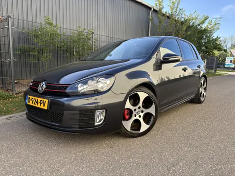 Volkswagen Golf 2.0 GTI / NAVI / CRUISE / DYNAUDIO / STOELVERWARMING