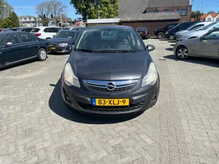 Opel Corsa 1.2-16V Anniversary Edition airco cv elec ramen 5 deurs
