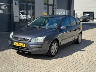 Ford Focus 1.6-16V Trend