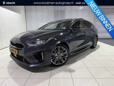 Kia ProCeed 1.4 T-GDI GT-PlusLine Trekhaak, elektrisch glazen schuif kantel dak, Stoel en Stuurverwa