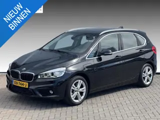 BMW 2-serie Active Tourer 225xe Sport NL-AUTO | LEDER | PANO | GROOT NAVI