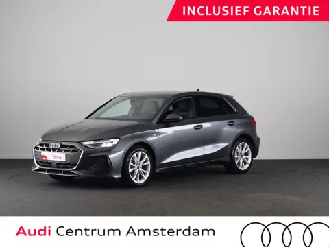 Audi A3 Sportback 40 TFSI e S edition 204pk | Adaptive cruise control | Afgevlakt stuur | Audi sound