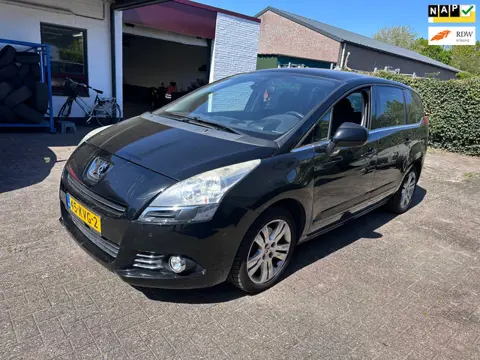 Peugeot 5008 1.6 THP Blue executive 7p.