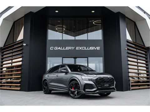 Audi RSQ8 4.0 TFSI RS quattro - Origineel NL | Dealeronderhouden | Panorama | Keramisch | B&O