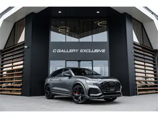 Audi RSQ8 4.0 TFSI RS quattro - Origineel NL | Dealeronderhouden | Panorama | Keramisch | B&O