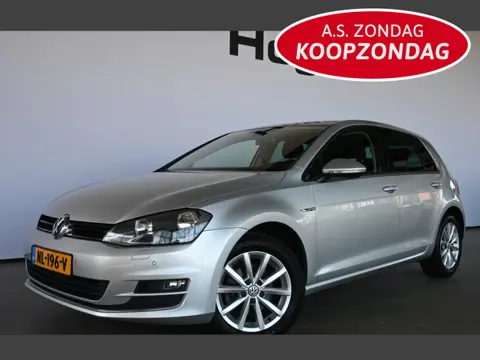 Volkswagen Golf 1.2 TSI Clima Cruise Control Navigatie Stoelverwarming Goed Onderhouden! Inruil Moge