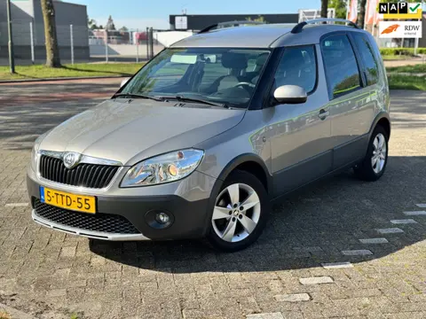 Skoda Roomster 1.2 TSI Drive