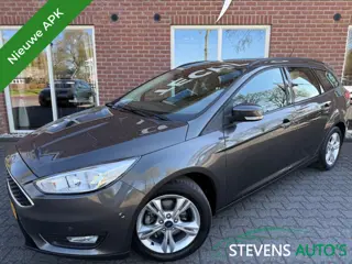 Ford FOCUS Wagon 1.0 Lease Edition NIEUWE APK / STOELVERW. / VOORRUIT VERW. / NAV