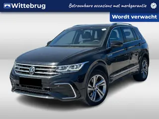 Volkswagen Tiguan 1.4 TSI eHybrid 245pk R-Line DSG AUTOMAAT / Panorama dak / LM 19 inch / Leder R-Li